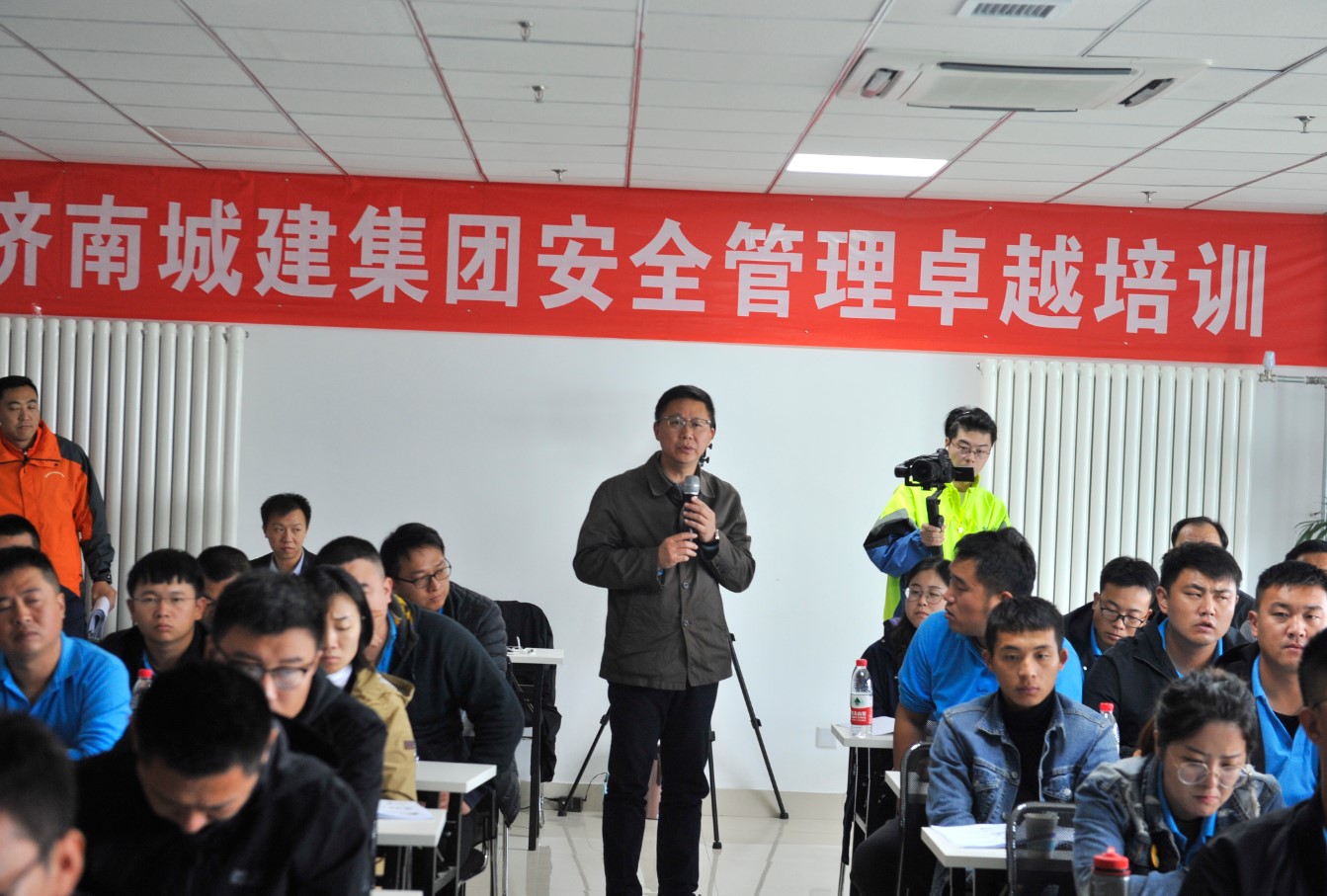 秋霞鲁丝片Av无码少妇