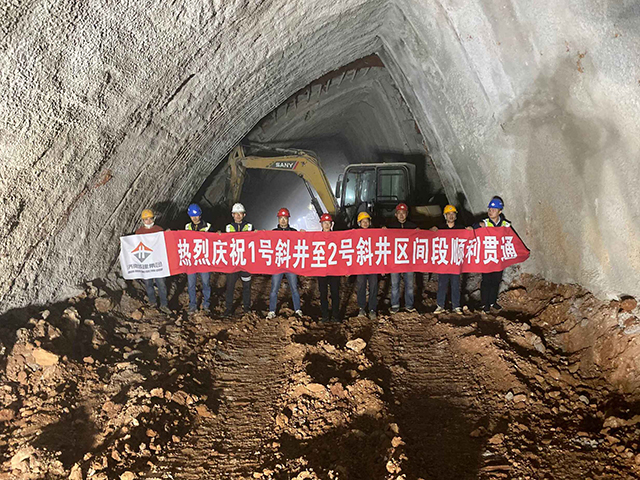 秋霞鲁丝片Av无码少妇