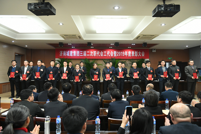 秋霞鲁丝片Av无码少妇