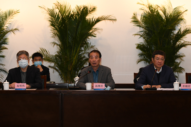 秋霞鲁丝片Av无码少妇